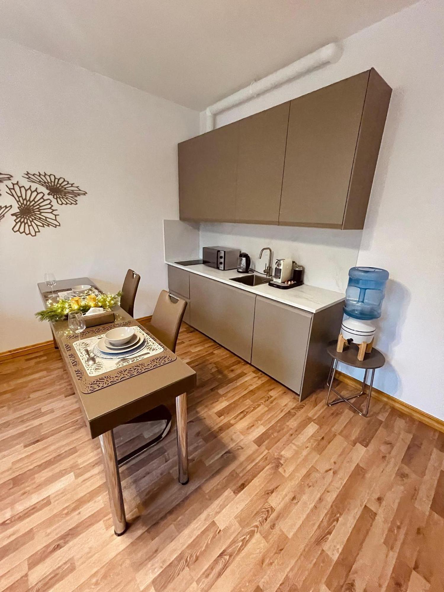 Appartement Modern Gem In Riga's Old Town *